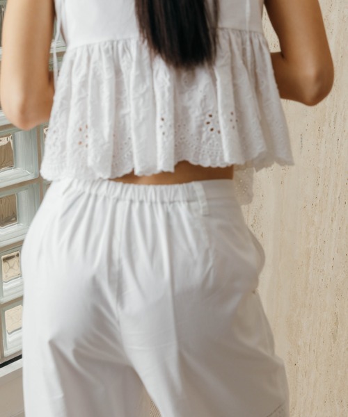 CREDONA(クレドナ)の「LACE PATCHWORK PANTS/レースパッチワークパンツ(その他パンツ・レディース・ホワイト/ブラック・0/1)」の13枚目の写真
