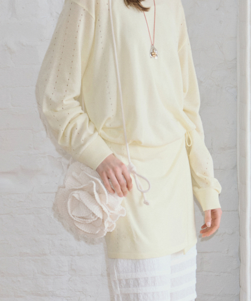 SINOON(シヌーン)の「Rose Petal Mini Cross Bag (Cream)(メッセンジャーバッグ・レディース・Cream・FREE)」の1枚目の写真
