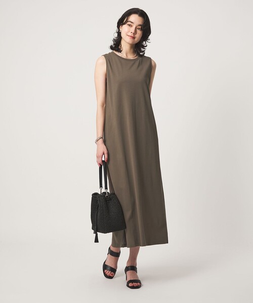 green label relaxing(グリーンレーベルリラクシング)の「チュール プルオーバー×ノースリーブ ワンピース セット 吸水速乾(ワンピース・レディース・ブラック/モカ・FREE)」の7枚目の写真
