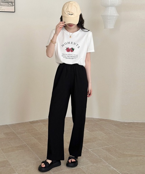 DAY CLOSET(デイ クローゼット)の「ゆったりオーバーサイズ。半袖 ラウンドネック ストロベリー×英字ロゴ プリント Tシャツ レディース(Tシャツ/カットソー・レディース・チャコールグレー/ホワイト/グレー/ブラック・FREE)」の11枚目の写真