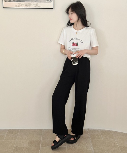 DAY CLOSET(デイ クローゼット)の「ゆったりオーバーサイズ。半袖 ラウンドネック ストロベリー×英字ロゴ プリント Tシャツ レディース(Tシャツ/カットソー・レディース・チャコールグレー/ホワイト/グレー/ブラック・FREE)」の12枚目の写真