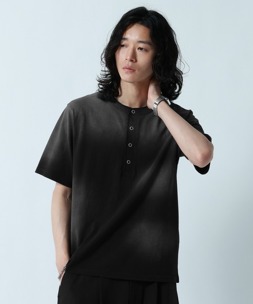 RAGEBLUE（レイジブルー）の「SPRAY FEED HENLEY NECK T-SHRTS/スプレー加工ヘンリーネックTシャツ（Tシャツ/カットソー・メンズ・ブラック/ネイビー/ホワイト・LARGE/MEDIUM）」の16枚目の写真