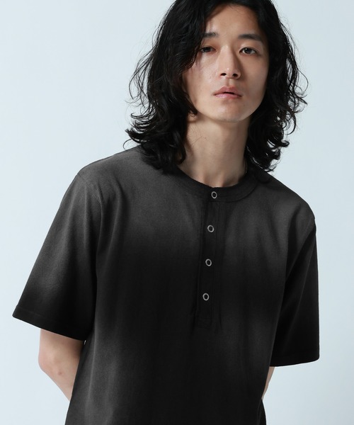 RAGEBLUE（レイジブルー）の「SPRAY FEED HENLEY NECK T-SHRTS/スプレー加工ヘンリーネックTシャツ（Tシャツ/カットソー・メンズ・ブラック/ネイビー/ホワイト・LARGE/MEDIUM）」の15枚目の写真