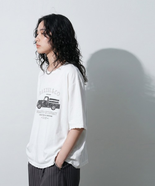 antiqua(アンティカ)の「ヴィンテージプリント ダメージ加工 綿100 Tシャツ(Tシャツ/カットソー・レディース・ホワイト/チャコールグレー・ONESIZE)」の6枚目の写真