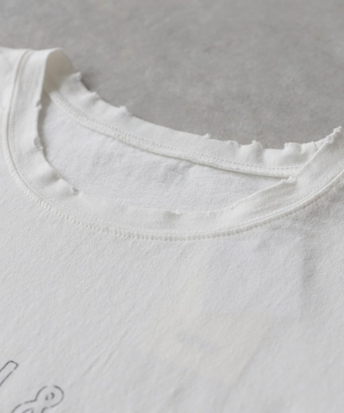 antiqua(アンティカ)の「ヴィンテージプリント ダメージ加工 綿100 Tシャツ(Tシャツ/カットソー・レディース・ホワイト/チャコールグレー・ONESIZE)」の20枚目の写真