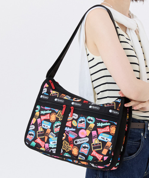 LeSportsac(レスポートサック)の「【LeSportsac×Pringles】DELUXE EVERYDAY BAG プリングルズスティッカーズ(ショルダーバッグ・レディース・その他・FREE)」の1枚目の写真