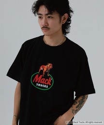 CALIFORNIA HAVE A NICE TIME !（カリフォルニアハブァナイスタイム）の「MACK TRUCKS HEAVY WEIGHT T-SHIRT ブルドック アメリカ 企業物 ロゴプリント 厚手（Tシャツ/カットソー）」