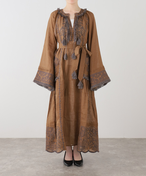 AP STUDIO（エーピーストゥディオ）の「【ANNABO/アンナボ】Versailles Echo Maxi Dress（ワンピース・レディース・ブラウン・FREE）」の9枚目の写真