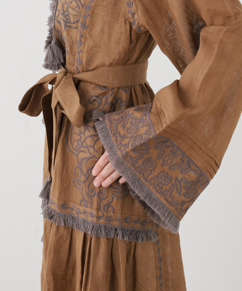 AP STUDIO（エーピーストゥディオ）の「【ANNABO/アンナボ】Versailles Echo Maxi Dress（ワンピース・レディース・ブラウン・FREE）」の13枚目の写真