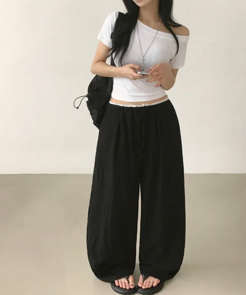 VIVID LADY（ビビッドレディー）の「ダブルウエスト フリルワイドパンツ（その他パンツ・レディース・ブラック/ピンク/ネイビー/クリーム・FREE）」の9枚目の写真