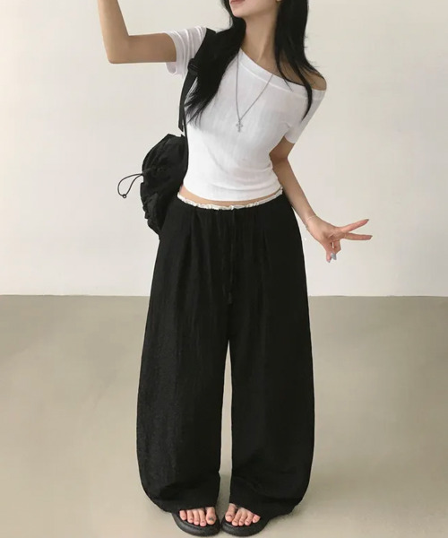 VIVID LADY（ビビッドレディー）の「ダブルウエスト フリルワイドパンツ（その他パンツ・レディース・ブラック/ピンク/ネイビー/クリーム・FREE）」の10枚目の写真