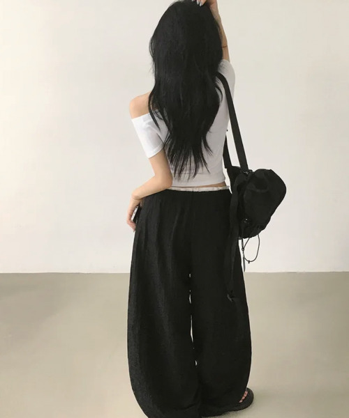VIVID LADY（ビビッドレディー）の「ダブルウエスト フリルワイドパンツ（その他パンツ・レディース・ブラック/ピンク/ネイビー/クリーム・FREE）」の11枚目の写真