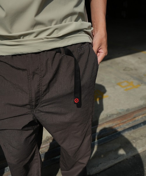 ZIP FIVE(ジップファイブ)の「OUTDOOR PRODUCTS 内股ガゼット ブリーズドライ テーパード クライミングパンツ(その他パンツ・メンズ・グレー系/ブラウン/グレー/ブラック・X-LARGE/LARGE/MEDIUM)」の21枚目の写真