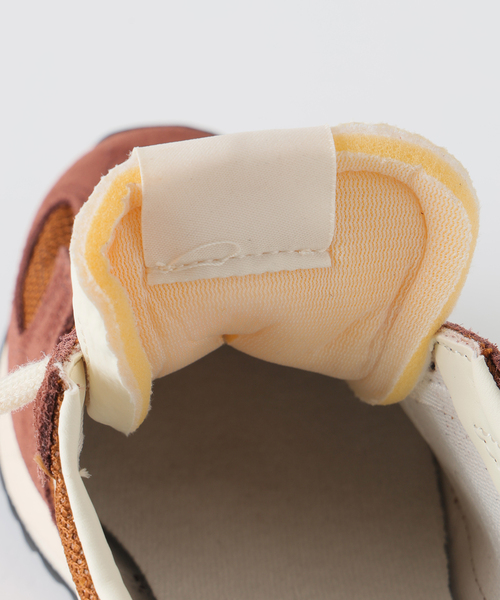 U by SPICK&SPAN(ユーバイスピックアンドスパン)の「New Balance / ニューバランス 471(スニーカー・レディース・ブラウン/イエロー・23cm/24cm/25cm)」の21枚目の写真