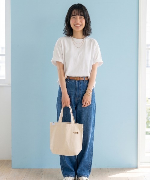 CAMPFREE（キャンプフリー）の「[キャンプフリー] CAMPFREE ワンポイント 刺しゅう トートバッグ  [綿 キャンバス 帆布 コットン]（トートバッグ・レディース・ブラック/ナチュラル/ライトグレー/ネイビー系1/ネイビー/ベージュ系その他/ライトグレー系1/ブラック×ブルー・W/M/L/S）」の19枚目の写真