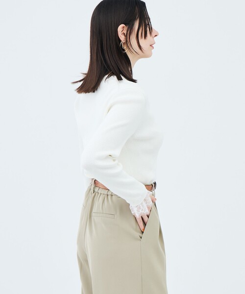 NOLLEY’S Sophi(ノーリーズソフィ)の「《手洗い可能》レース付きリブVネックカーディガン(カーディガン/ボレロ・レディース・オフホワイト/ダークネイビー/ブラウン・38)」の18枚目の写真