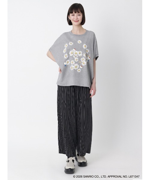 H.A.K（ハク）の「H.A.K×HELLO KITTY デイジーとハローキティ オイルペインティングプリントTシャツ（Tシャツ/カットソー・レディース・杢グレー/ブラック/ホワイト・FREE）」の12枚目の写真