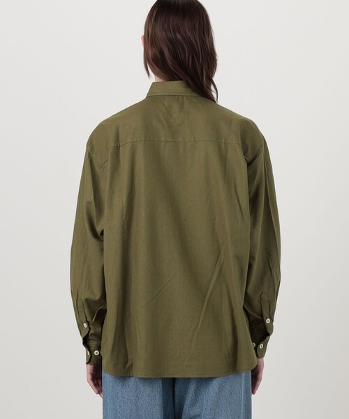 BASERANGE(ベースレンジ)の「BASERANGE WILD シャツ(シャツ/ブラウス・レディース・ライトカーキ・XS)」の3枚目の写真