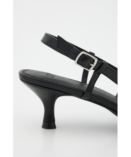 SLY(スライ)の「【人気アイテムが再入荷】RANDOM STUDS MULE ランダムスタッズミュール(サンダル・レディース・ブラック・SMALL/LARGE/MEDIUM)」の6枚目の写真
