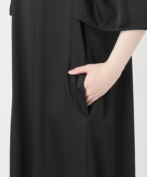 VERMEIL par iena(ヴェルメイユパーイエナ)の「《WEB限定/》ハンマーサテンワンピース(ワンピース・レディース・ブラック・FREE)」の10枚目の写真