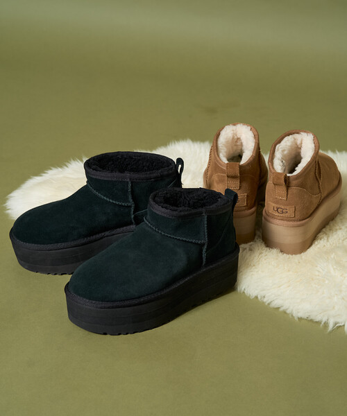 FREAK'S STORE（フリークスストア）の「限定展開 UGG/アグ W CLASSIC ULTRA MINI PLATFORM/ウィメンズ クラシック ウルトラ ミニ プラットフォーム[6~8サイズ展開]（ブーツ・レディース・キャメル/ブラック・7/6/8）」の2枚目の写真