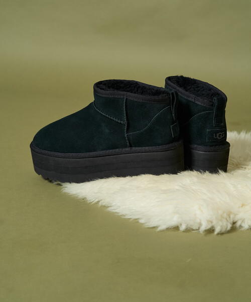 FREAK'S STORE（フリークスストア）の「限定展開 UGG/アグ W CLASSIC ULTRA MINI PLATFORM/ウィメンズ クラシック ウルトラ ミニ プラットフォーム[6~8サイズ展開]（ブーツ・レディース・キャメル/ブラック・7/6/8）」の19枚目の写真