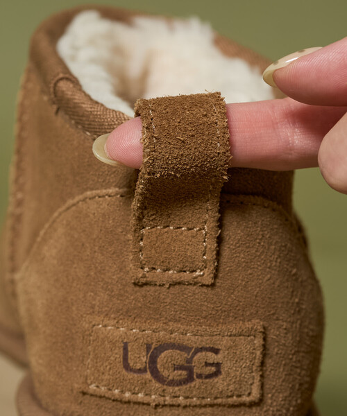 FREAK'S STORE（フリークスストア）の「限定展開 UGG/アグ W CLASSIC ULTRA MINI PLATFORM/ウィメンズ クラシック ウルトラ ミニ プラットフォーム[6~8サイズ展開]（ブーツ・レディース・キャメル/ブラック・7/6/8）」の5枚目の写真