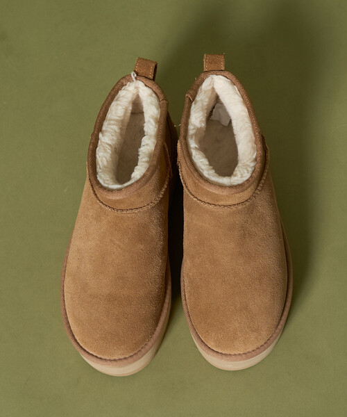 FREAK'S STORE（フリークスストア）の「限定展開 UGG/アグ W CLASSIC ULTRA MINI PLATFORM/ウィメンズ クラシック ウルトラ ミニ プラットフォーム[6~8サイズ展開]（ブーツ・レディース・キャメル/ブラック・7/6/8）」の7枚目の写真