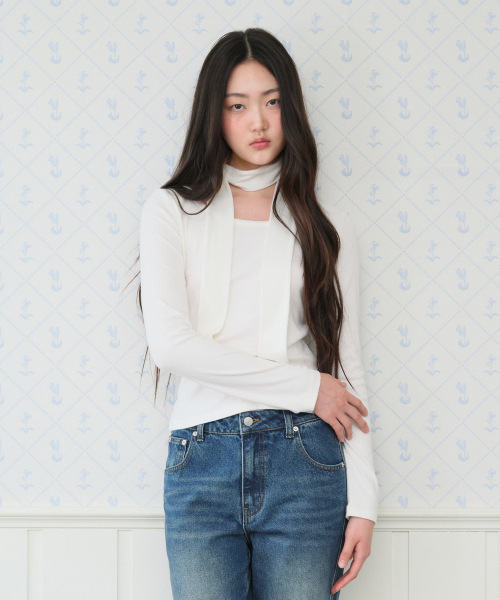 AMESWORLDWIDE(アメスワールドワイド)の「CLASSIC SCARF LS TEE WHITE(Tシャツ/カットソー・レディース・その他・SMALL/MEDIUM)」の6枚目の写真