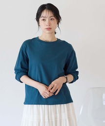 ワイドな無地ロンT