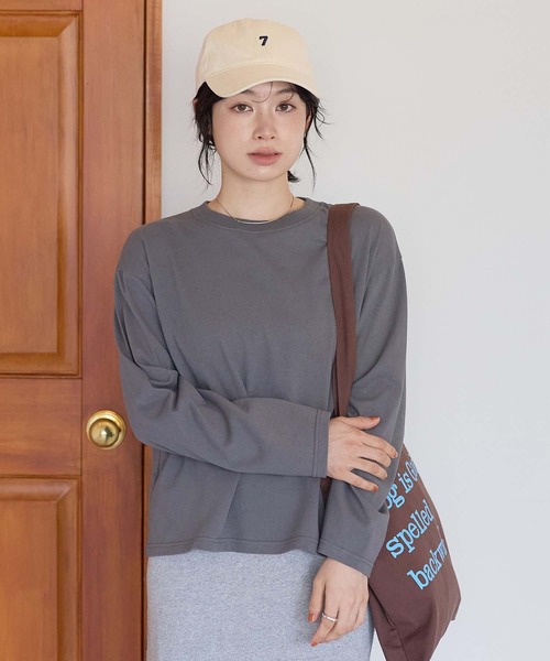HEART MARKET(ハートマーケット)の「ワイドな無地ロンT(Tシャツ/カットソー・レディース・ブルー/ナチュラル/ブラック/ホワイト/チャコール・LARGE/MEDIUM/LL)」の3枚目の写真