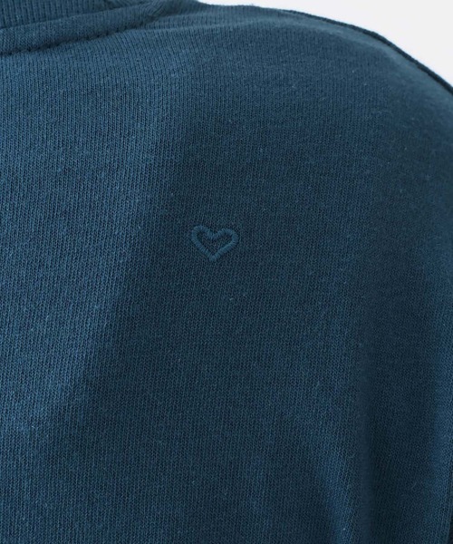 HEART MARKET(ハートマーケット)の「ワイドな無地ロンT(Tシャツ/カットソー・レディース・ブルー/ナチュラル/ブラック/ホワイト/チャコール・LARGE/MEDIUM/LL)」の6枚目の写真