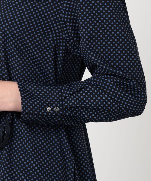 BALLSEY(ボールジィ)の「ドットプリント ロングシャツワンピース(シャツワンピース・レディース・ブラウン系その他/ブルー系その他・36)」の8枚目の写真