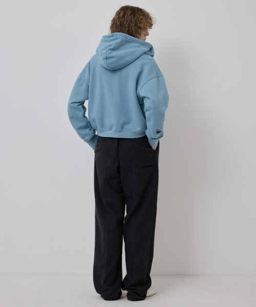 NOHANT（ノアン）の「LONELY/LOVELY クロップフーディ ジップアップ スカイブルー（パーカー・レディース・スカイブルー・SMALL/MEDIUM）」の4枚目の写真