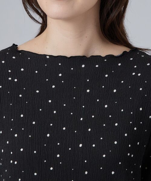 SHOO・LA・RUE(シューラルー)の「【洗濯機可】配色メロウで華やかに アソート楊柳トップス(Tシャツ/カットソー・レディース・ボルドー/ホワイト/ブラック/ブラック系5・03/02/01/04)」の10枚目の写真