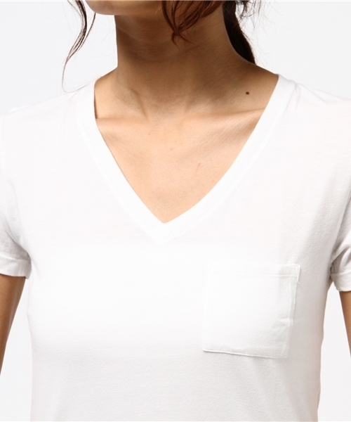 COLONY 2139（コロニートゥーワンスリーナイン）の「天竺コットンVネック半袖Tシャツ（Tシャツ/カットソー・レディース・ブラック/グレー/ホワイト・SMALL/MEDIUM/LARGE）」の10枚目の写真