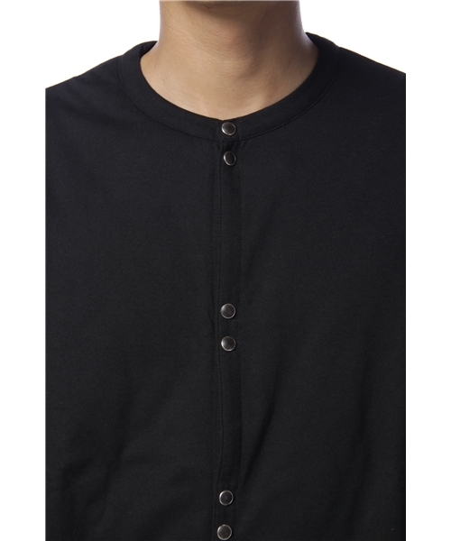 International Gallery BEAMS（インターナショナルギャラリービームス）の「MICCHY HORRY / Uネックカーディガン（カーディガン/ボレロ・メンズ・グレー/ブラック・SMALL/MEDIUM/LARGE）」の6枚目の写真