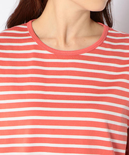 SHIPS Days(シップスデイズ)の「SHIPS Days STANDARD: ソフトコットン TEE (ボーダー)(Tシャツ/カットソー・レディース・ホワイト/ピンク/ダークオリーブ/ネイビー・M~L/S~M)」の10枚目の写真