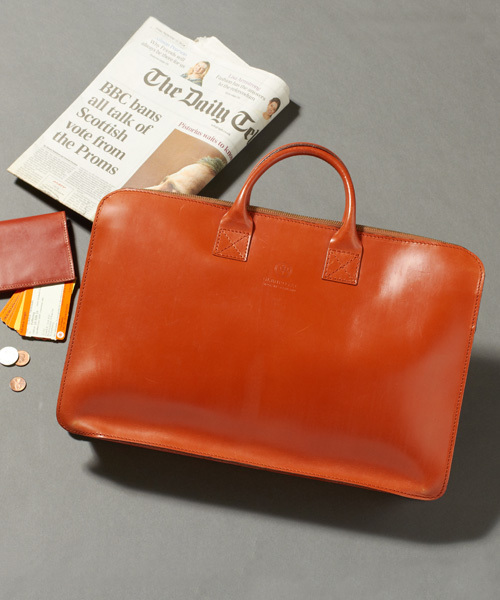 GLENROYAL(グレンロイヤル)の「【GLENROYAL/グレンロイヤル】LIGHT WEIGHT BRIEF CASE/ライトウェイトブリーフケース(ビジネスバッグ・メンズ・ダークブルー/ブラック/ライトブラウン/ダークブラウン・00)」の3枚目の写真
