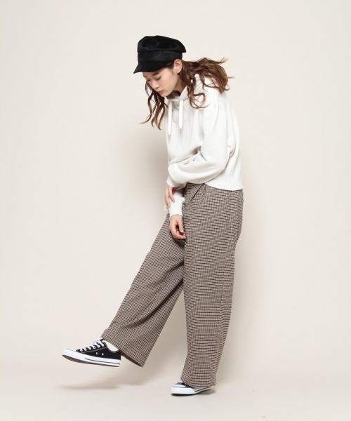 PAGEBOY（ページボーイ）の「ショートプルパーカー（Tシャツ/カットソー・レディース・ホワイト/ライトグレー/レッド/ベージュ系その他・FREE）」の12枚目の写真