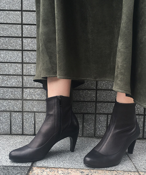 STUDIOUS（ステュディオス）の「レイヤードストレッチブーツ（ブーツ・レディース・ブラック/カーキ/グレー・S/M）」の11枚目の写真