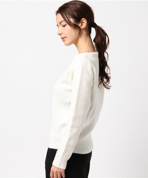 Te chichi（テチチ）の「片畦フラットネックプルオーバー（ニット/セーター・レディース・オフホワイト/グレー/サックスブルー/ピンク/ラベンダー/イエロー・MEDIUM）」の11枚目の写真