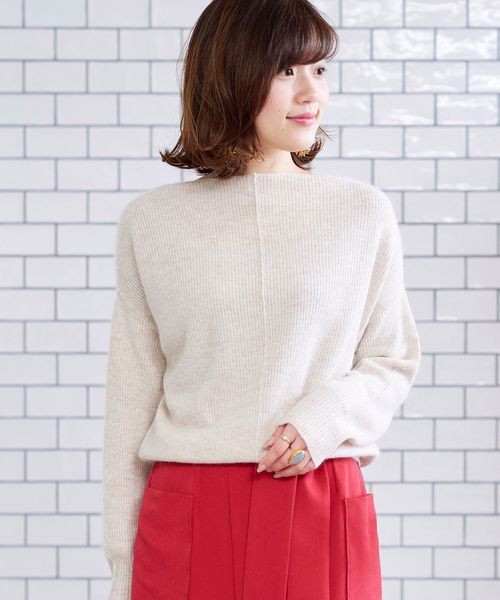 le.coeur blanc（ルクールブラン）の「アンゴラ混ボートネック片畦ニット（ニット/セーター・レディース・ベージュ/ブラウン/ラベンダー/チャコールグレー・38）」の3枚目の写真