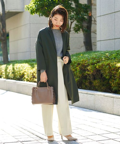 le.coeur blanc（ルクールブラン）の「アンゴラ混ボートネック片畦ニット（ニット/セーター・レディース・ベージュ/ブラウン/ラベンダー/チャコールグレー・38）」の8枚目の写真