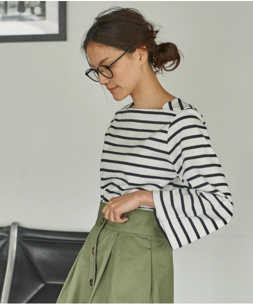 AMERICAN HOLIC（アメリカンホリック）の「・袖フレアーボーダープルオーバー（Tシャツ/カットソー・レディース・ピンク/オフホワイト/ブルー/ブラック・M/L）」の8枚目の写真