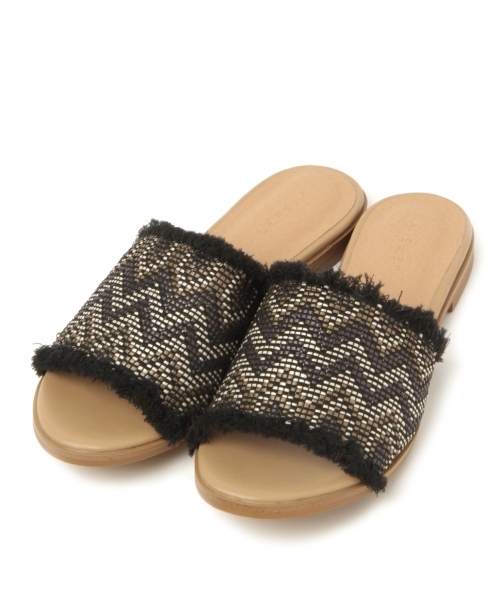 LEPSIM（レプシィム）の「フリンジフラットサンダル　790594（サンダル・レディース・ブラウン/ブルー・MEDIUM/LARGE）」の8枚目の写真