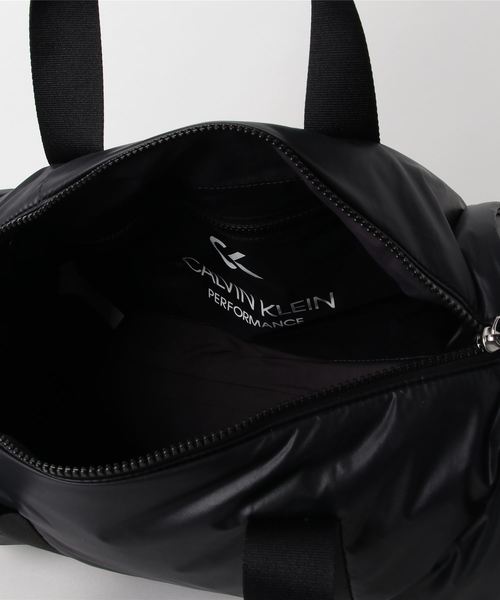 CALVIN KLEIN PERFORMANCE（カルバンクラインパフォーマンス）の