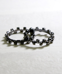 YArKA（ヤーカ）の「【YArKA/ヤーカ】[kasane series] pile up stads ring<kacha>/[カサネシリーズ]積み上げスタッズリング（リング）」