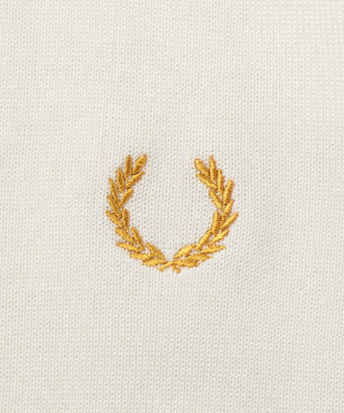 FRED PERRY（フレッドペリー）の「FRED PERRY x MILES KANE BUTTON THROUGH KNITTED SHIRT（ポロシャツ・メンズ・ホワイト・LARGE/SMALL/MEDIUM）」の6枚目の写真