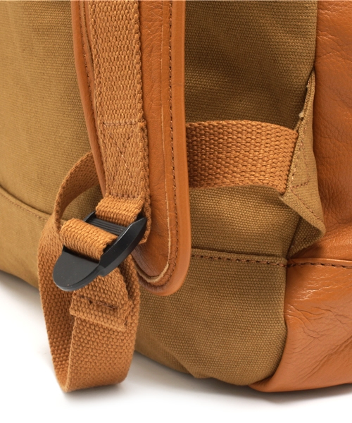 And A（アンドエー）の「レザーフロントリュック（バックパック/リュック・メンズ・ブラック/ブラウン・FREE）」の8枚目の写真